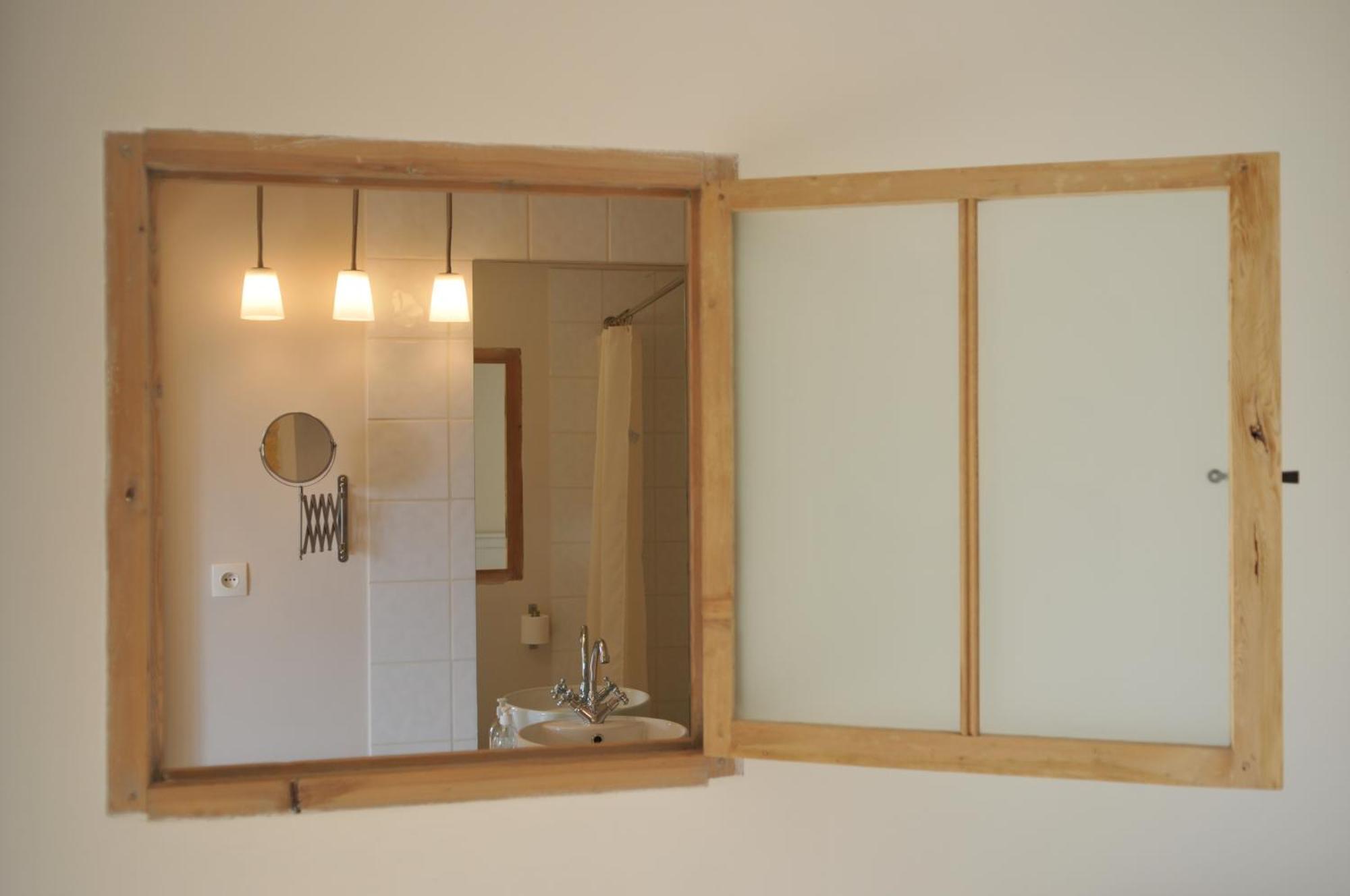 Songes Au Lit Du Fleuve Bed and Breakfast Cambes  Buitenkant foto