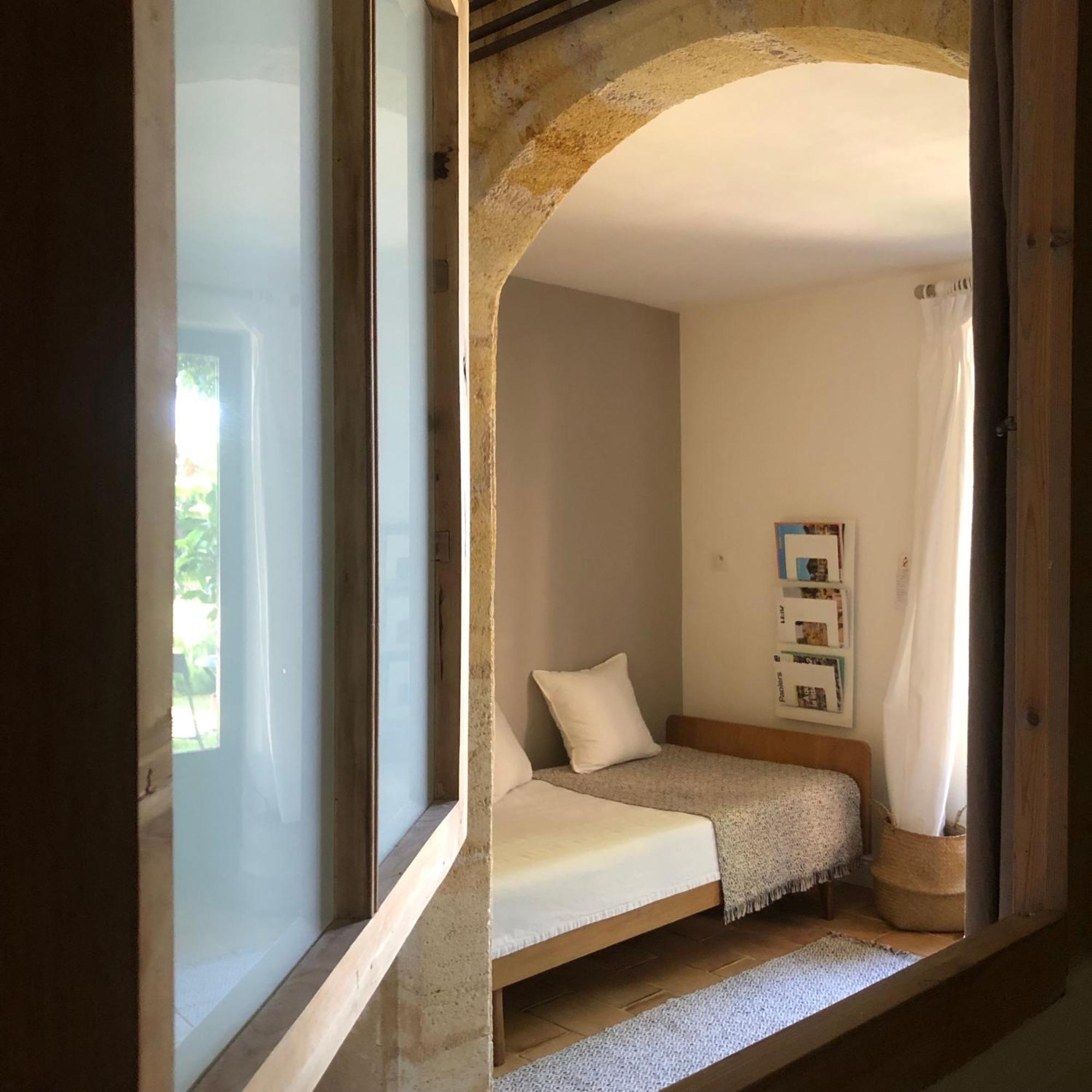 Songes Au Lit Du Fleuve Bed and Breakfast Cambes  Buitenkant foto